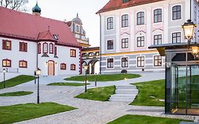 Hotel Schloss Leitheim